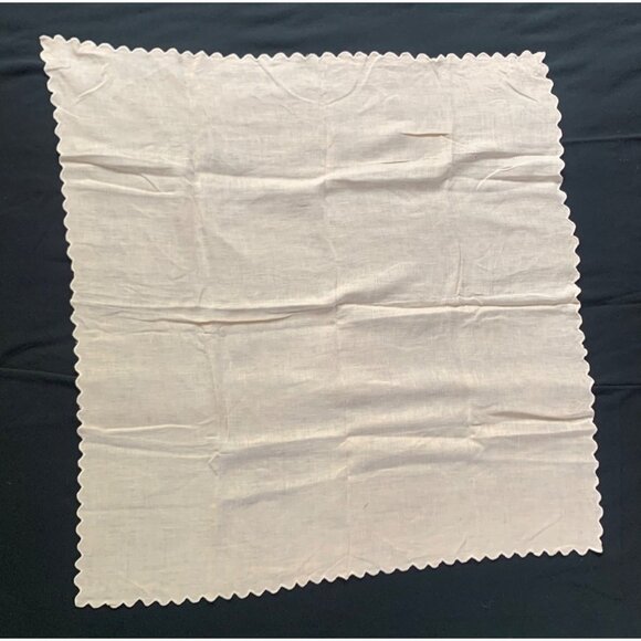 Vintage Peach Linen Scalloped Edge Napkin 35" x 36" - Picture 1 of 7